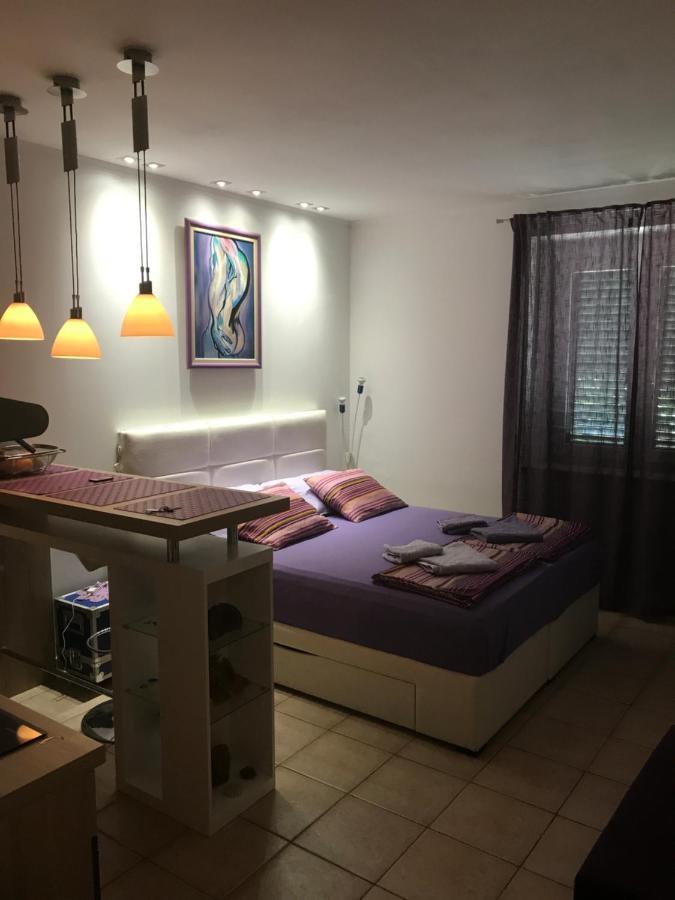 Studio Apartment Yess ,Split Ngoại thất bức ảnh
